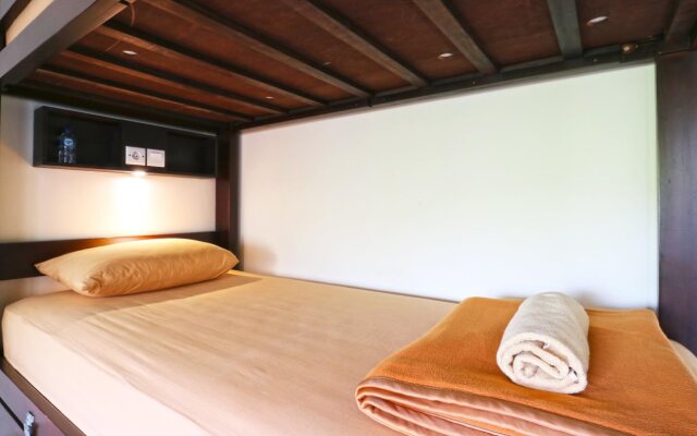 Jolie Hostel Bali