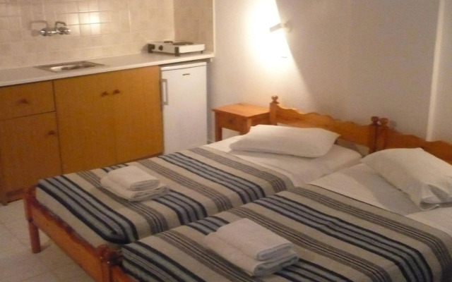 Lefkothea Hotel