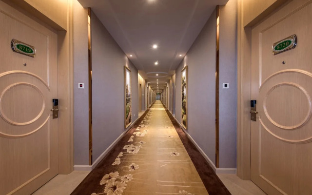 Vienna Hotel Guangzhou Baiyun Airport Konggang