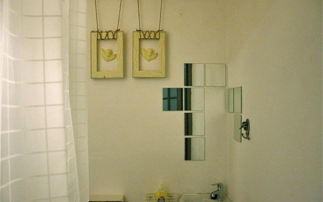 Tabouret Rooms Hostel