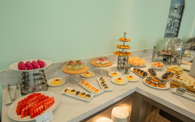 Paralia Hotel Phu Quoc