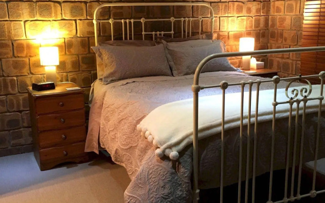 Farmhouse Flat Pet Friendly