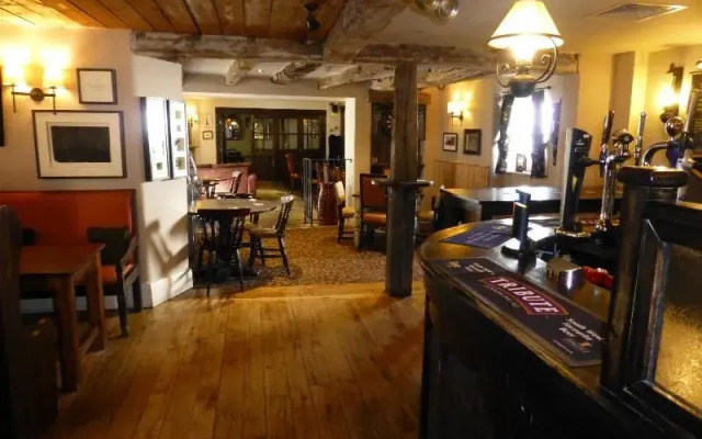 The George Inn