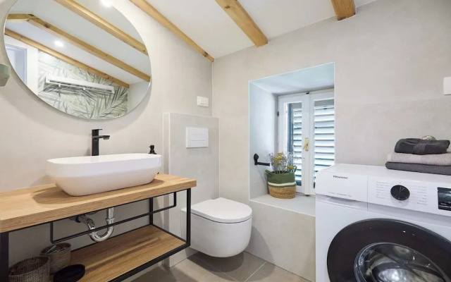 Hedera Estate, Hedera Studio 7