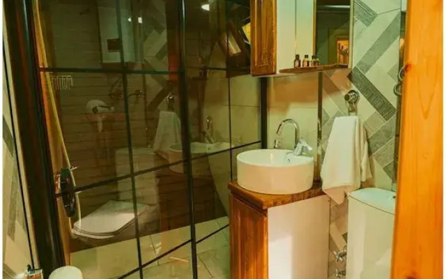 Sapanca Casamia Suit