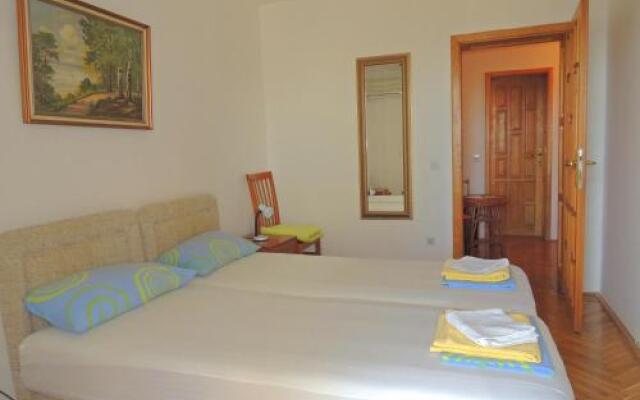 Rooms Villa Desa