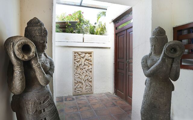 Bali Akasa Villa