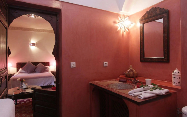Riad Massiba