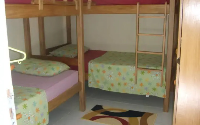 Verdes Mares Hostel