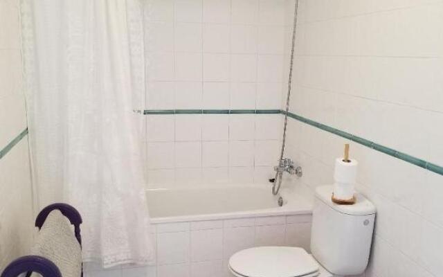 Spaciously Cosy Apartment 5b close to beach