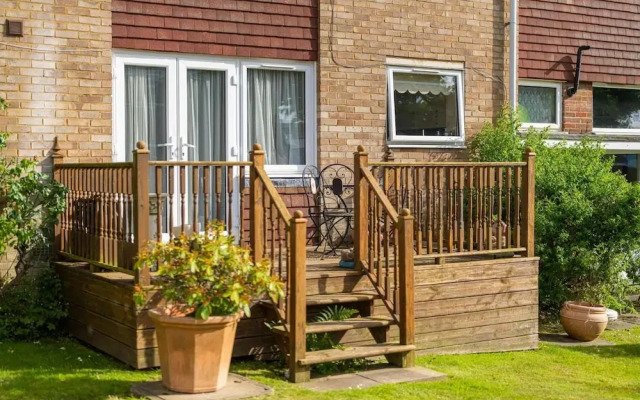 NEW 3BD Flat in the Heart of Bushey