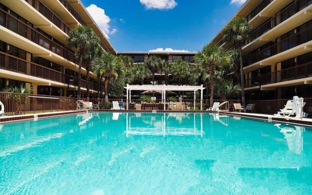 Banyan Hotel & MicroSuites