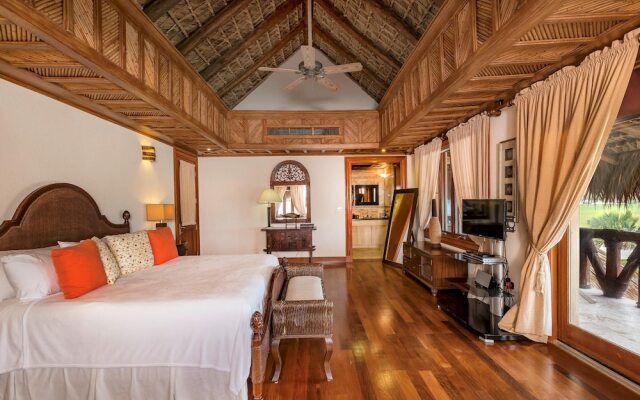 Spectacular 7 500 sq ft Villa in Cap Cana for Rent Access to Eden Roc Beach Club Pool Chef Butler Maid