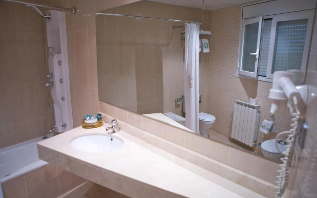 Hotel Jardi Apartaments