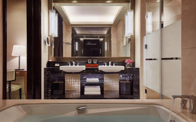 Palm Springs Chengdu, Vignette Collection by IHG