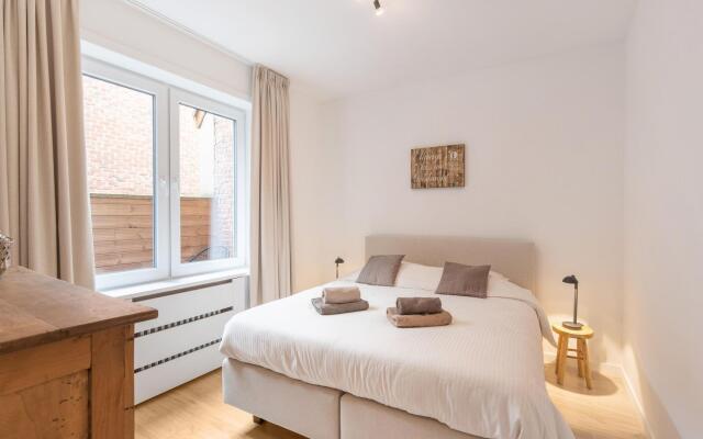 Cosy apartment in Kortrijk with lift