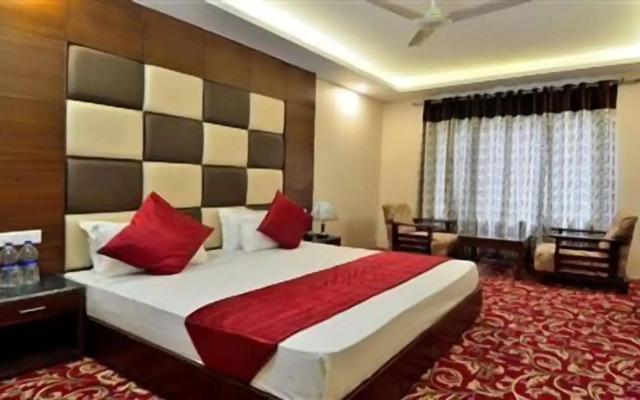 Hotel Maple Retreat