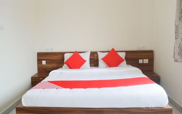 Oyo 35906 Indu Comforts