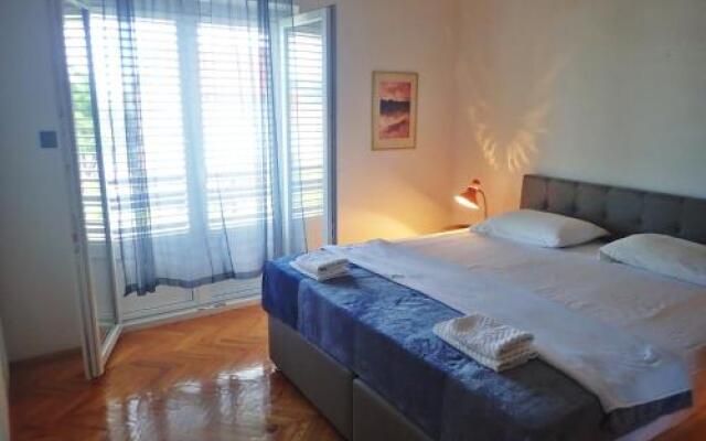 Apartment Ika