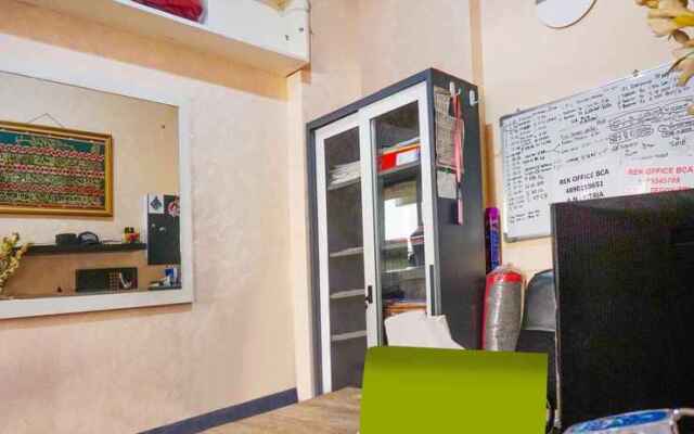 Capital O 92099 A99 Property
