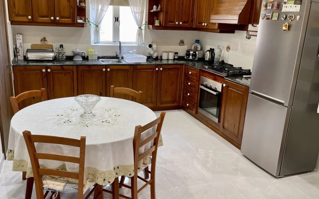 Sunrise Apt Near Beach, Wifi, Smarttv 60, Netflix