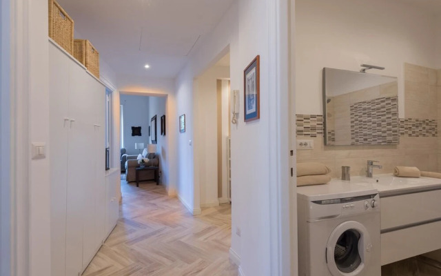 Rsh Vatican Bright Two Bedroom Apartment