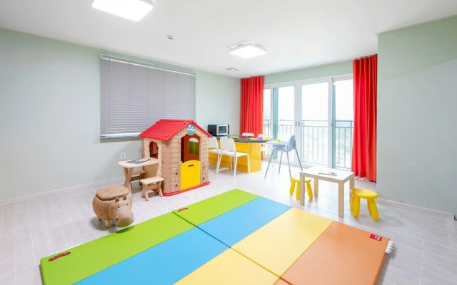 My Chu Kids Pool Villa Pension