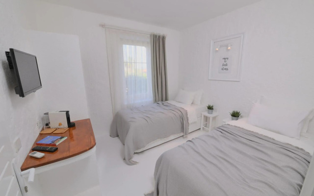 Peremere Alacati Hotel