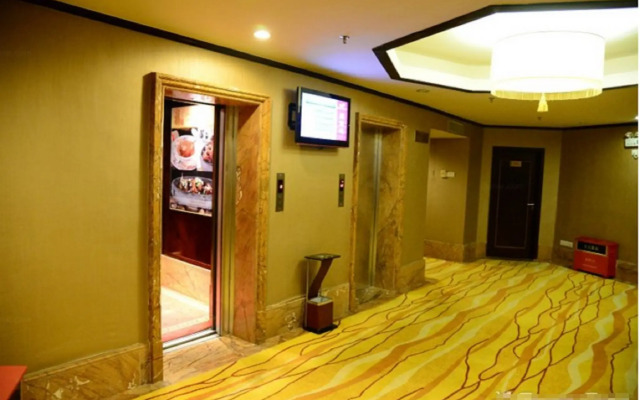 Fortune Hotel