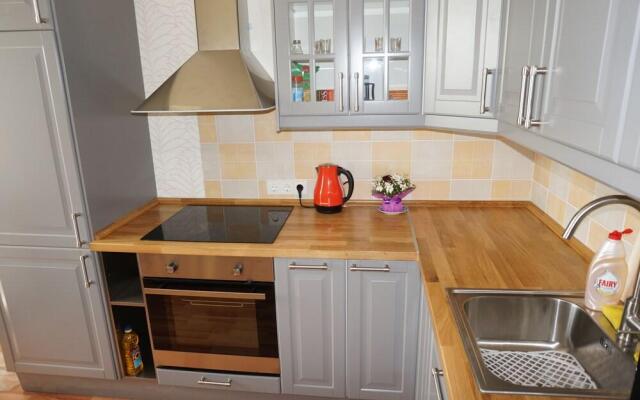 Апартаменты RF88 на Народного Ополчения 10