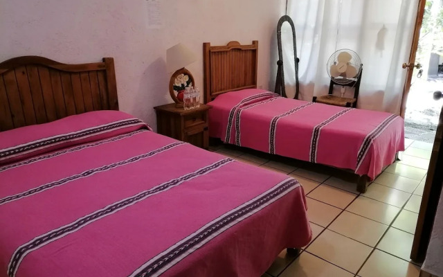 Posada Bugambilias