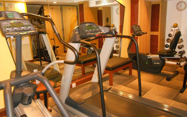 Hotel Marine Plaza Mumbai
