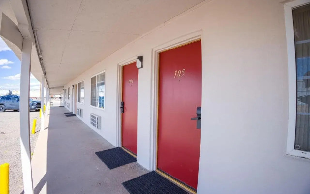 Holiday Motel, Lordsburg By OYO