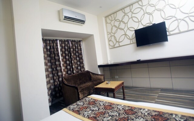 Hotel Mansar by OYO Rooms