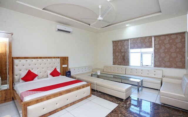 Tandoori Veg Hotel by OYO Rooms