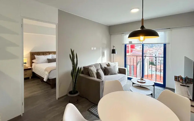 w Gorgeous 2BR w Perfect Balcony in Cusco