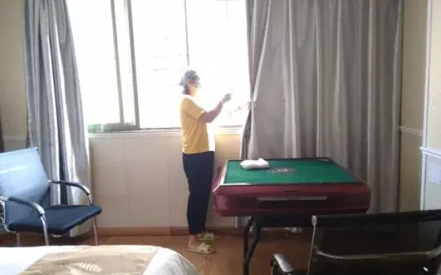 Specialty Business Hotel