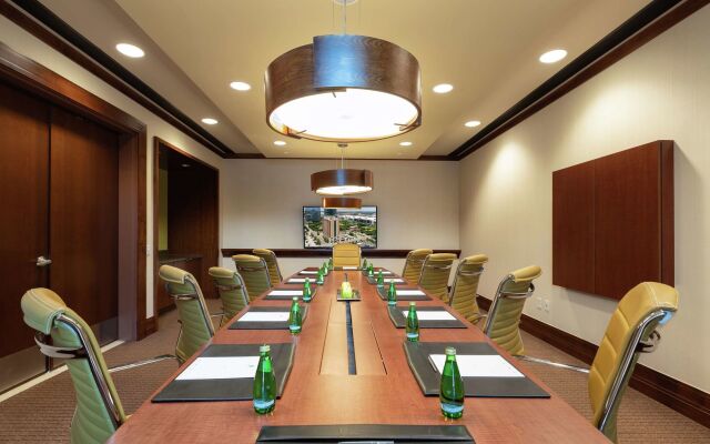 Embassy Suites Houston Downtown