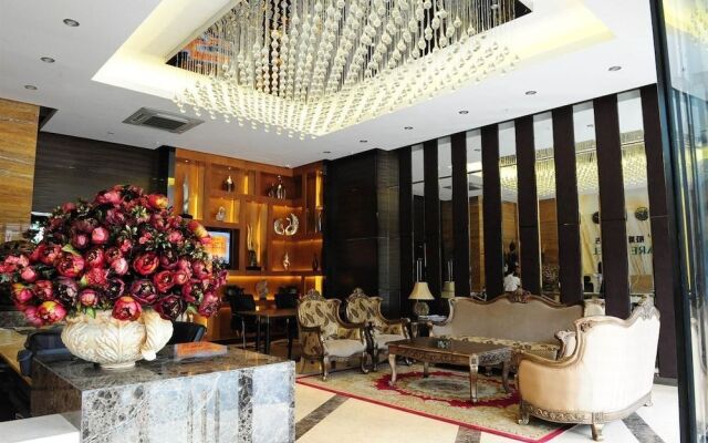 Chengdu West Care Hotel