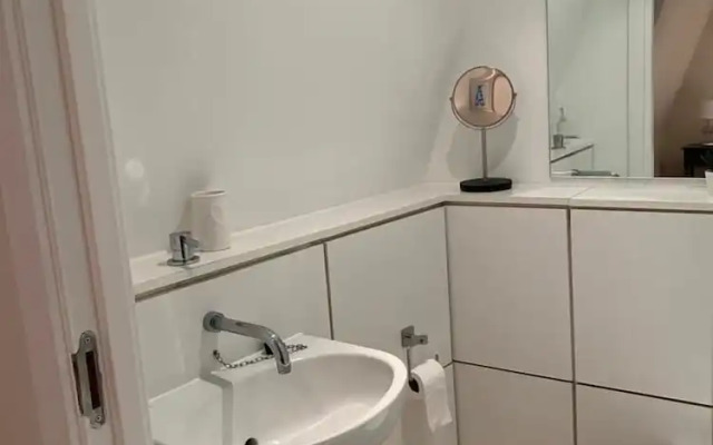 Riding Gate Apartment