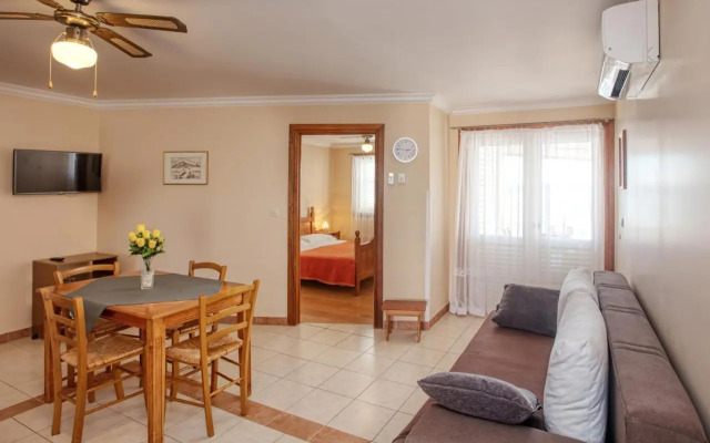 Apartments by the sea Brodarica, Sibenik - 4194