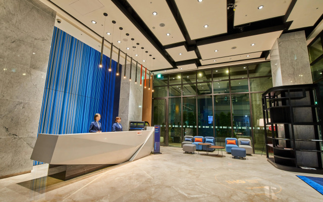 Holiday Inn Express Kaohsiung Love River by IHG