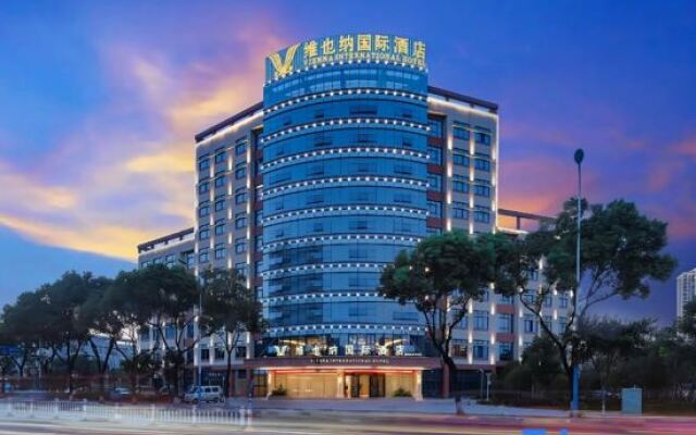 Vienna International Hotel (Wenzhou Vocational College of Science and Technology)