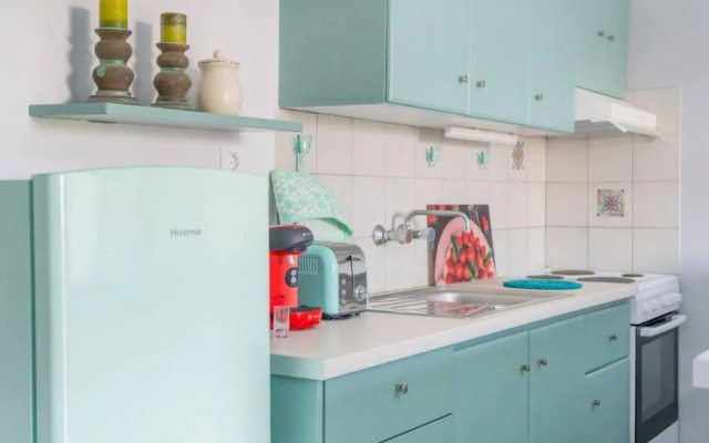Renovated apartment in Adelianos Kampos
