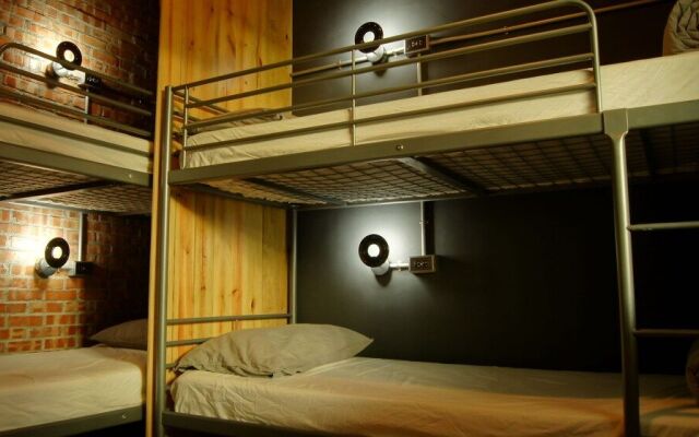 52memories - Hostel