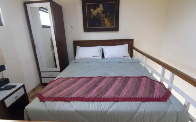 RedDoorz Mayjen Sungkono