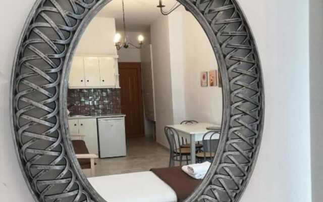 Idomeneas Apartments