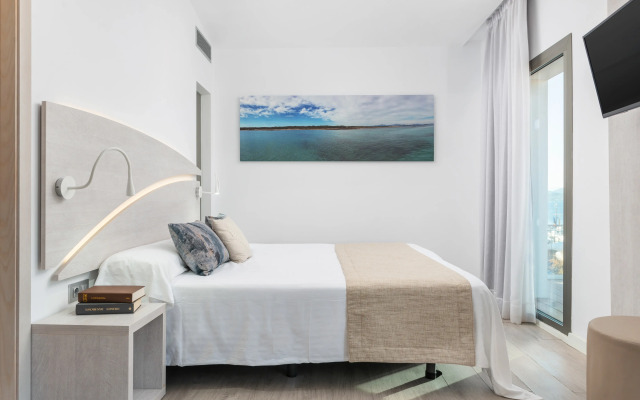 Llaut Boutique Hotel