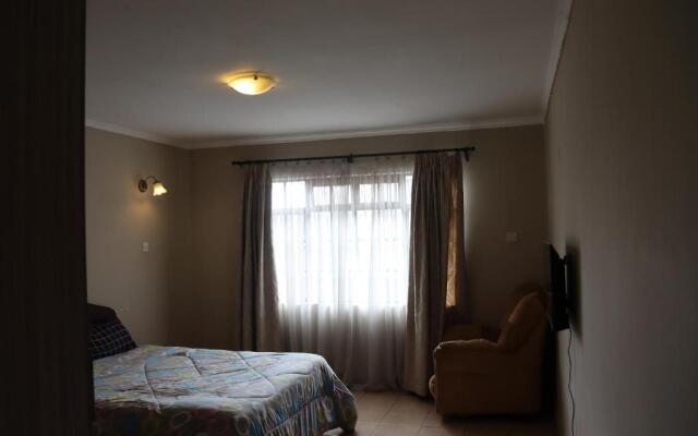 Nersheys 2 bedroom Apartment near Junction Mall