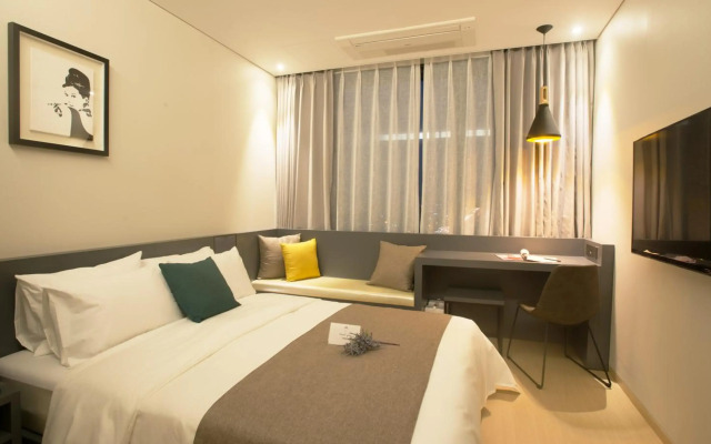 Gloucester Hotel Cheongju